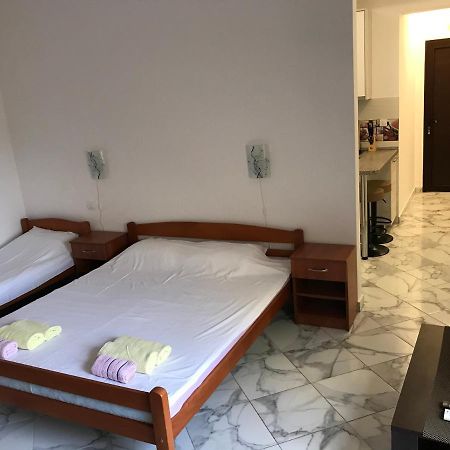Vilena Apartmani Tivat Exterior foto